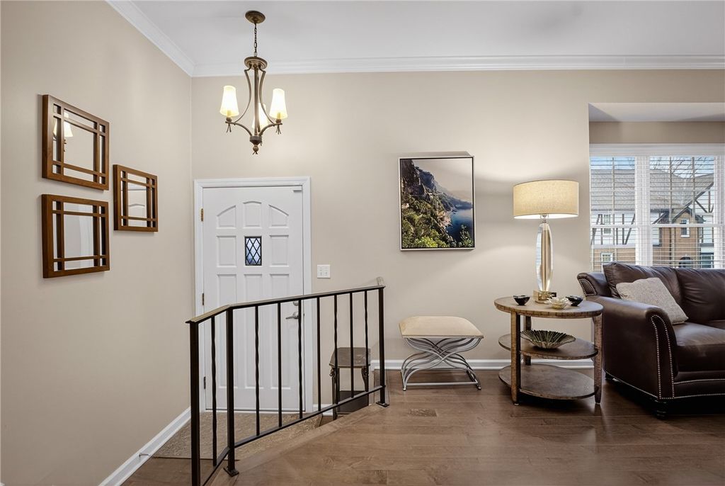 Photo of 313 Kingsberry Cir, Pittsburgh, PA 15234 (MLS # 1749521)