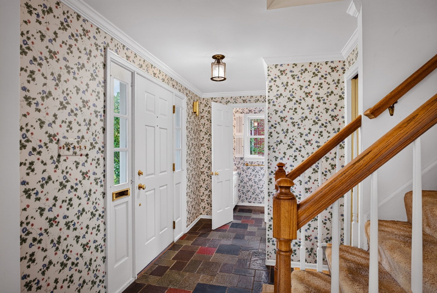 372 Cavan Dr