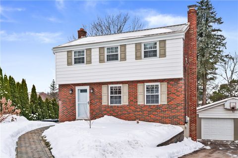 120 Mallard Dr Kennedy Twp PA 15136