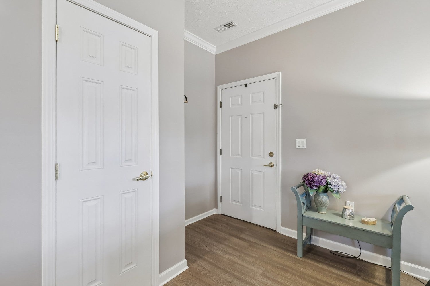 1124 Prescott Place