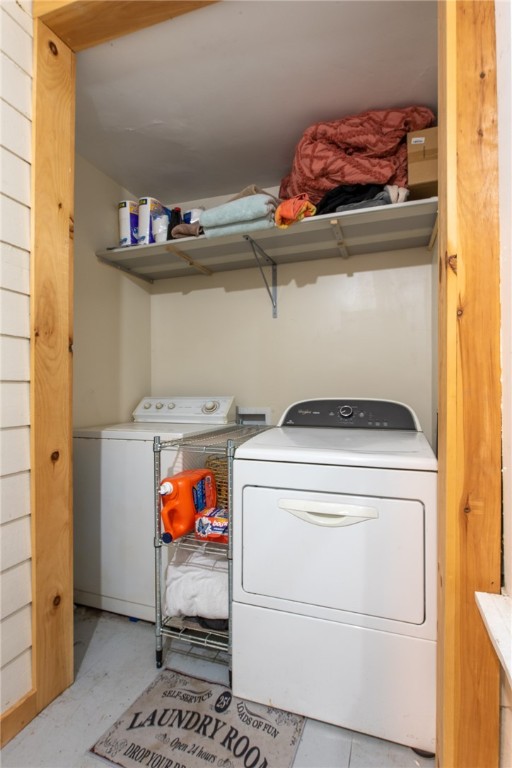 W Leechburg, Pennsylvania 15656, United States, 3 Bedrooms Bedrooms, ,1 BathroomBathrooms,Residential,Contingent,200549