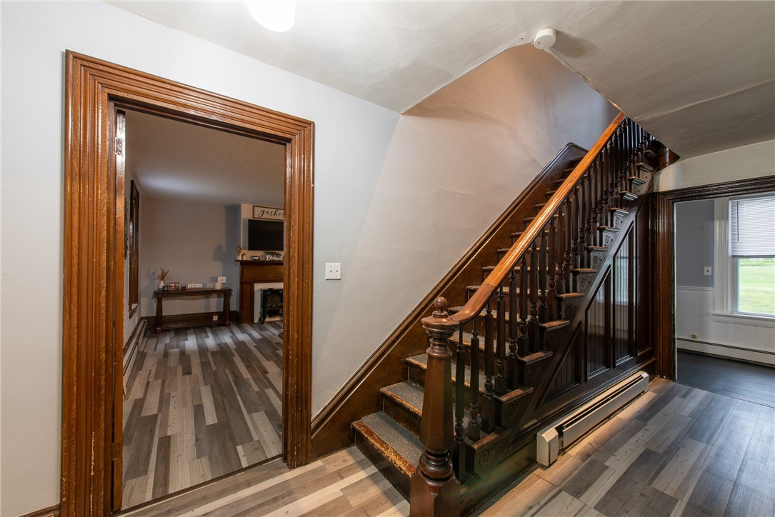 W Leechburg, Pennsylvania 15656, United States, 3 Bedrooms Bedrooms, ,1 BathroomBathrooms,Residential,Contingent,200549