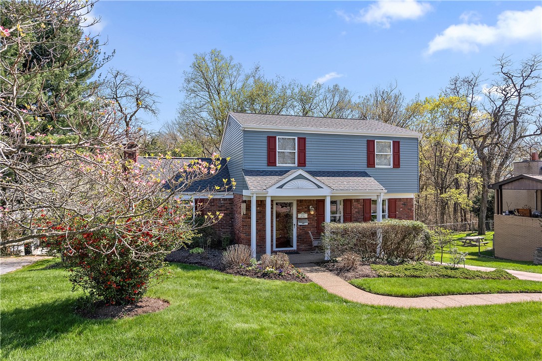 Ross Twp, Pennsylvania 15229, United States, 3 Bedrooms Bedrooms, ,2 BathroomsBathrooms,Residential,Contingent,119127