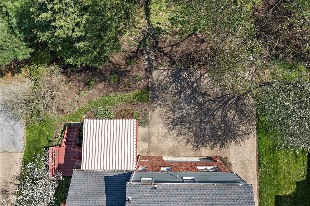 Ross Twp, Pennsylvania 15229, United States, 3 Bedrooms Bedrooms, ,2 BathroomsBathrooms,Residential,Contingent,119127