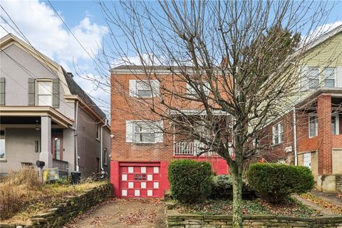 1526 Orangewood Ave Beechview PA 15216