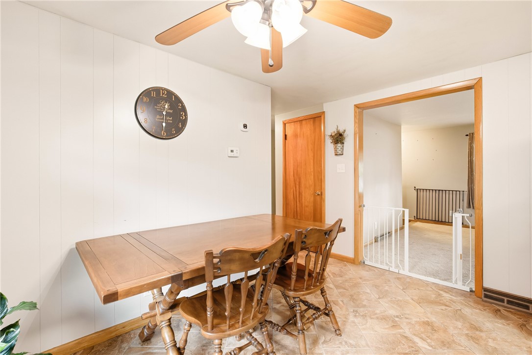 Berlin, Pennsylvania 15530, United States, 2 Bedrooms Bedrooms, ,1 BathroomBathrooms,Residential,Active,228122