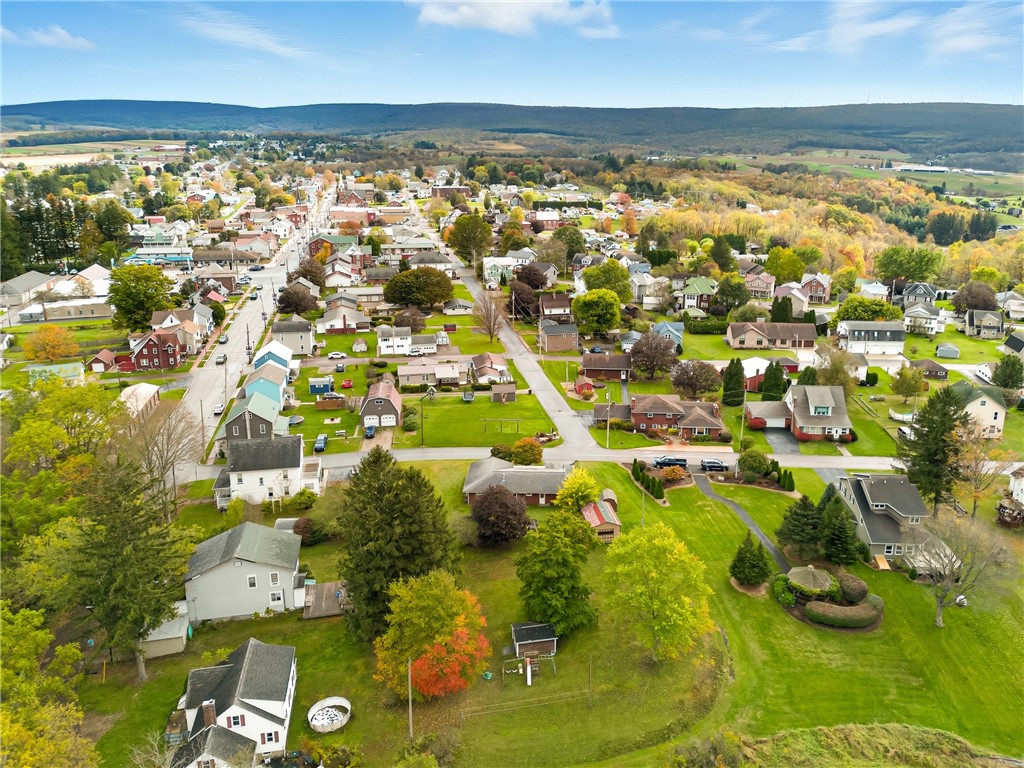 Berlin, Pennsylvania 15530, United States, 2 Bedrooms Bedrooms, ,1 BathroomBathrooms,Residential,Active,228122