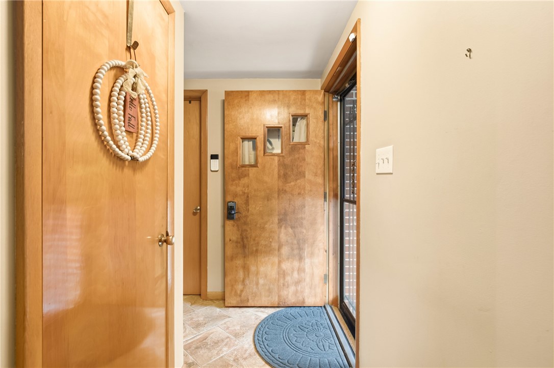 Berlin, Pennsylvania 15530, United States, 2 Bedrooms Bedrooms, ,1 BathroomBathrooms,Residential,Active,228122