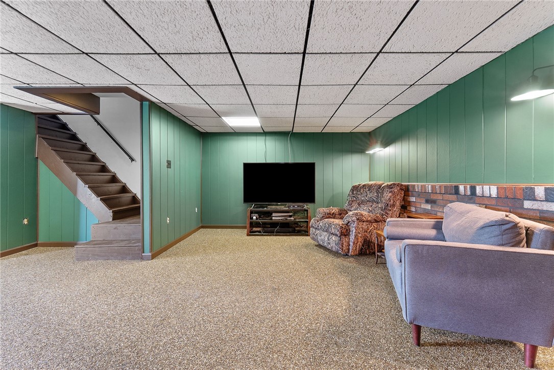 935 Broglie Dr, South Park, Pennsylvania image 21