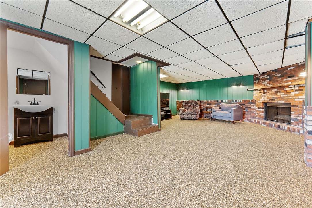 935 Broglie Dr, South Park, Pennsylvania image 20