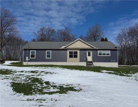 Photo of 230 Grandview Rd, Acme, PA 15610 (MLS # 1744346)