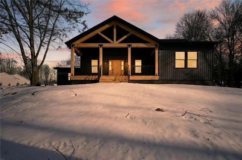 Condo For Sale - 392 Stuber Rd<br/> New Brighton, PA 15066