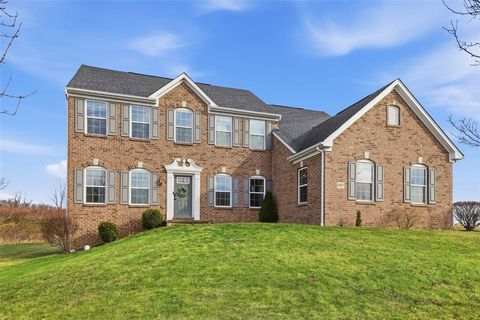 Photo of 557 Cortland Dr, Finleyville, PA 15332 (MLS # 1736937)