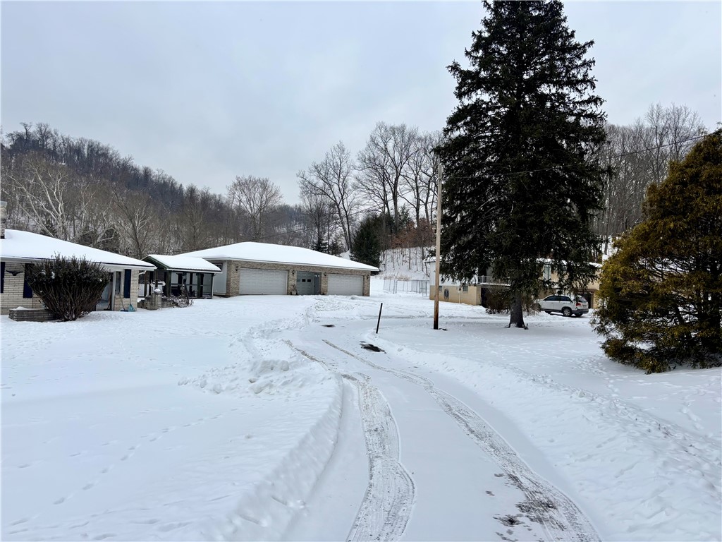 104 & 106 7th Street Ext