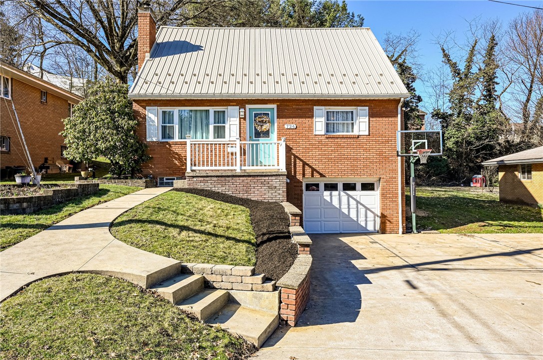 Hempfield Twp - Wml, Pennsylvania 15601, United States, 4 Bedrooms Bedrooms, ,3 BathroomsBathrooms,Residential,Pending,92189