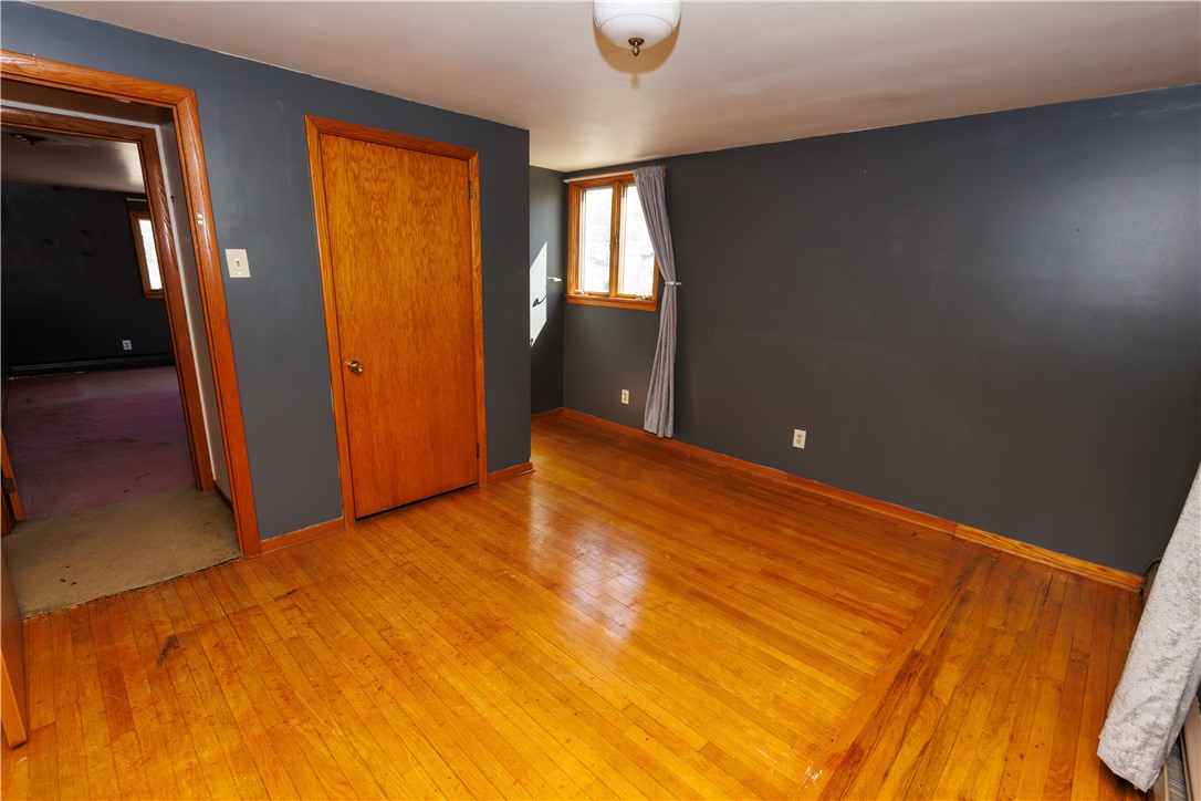 813 Green St St, California, Pennsylvania image 17