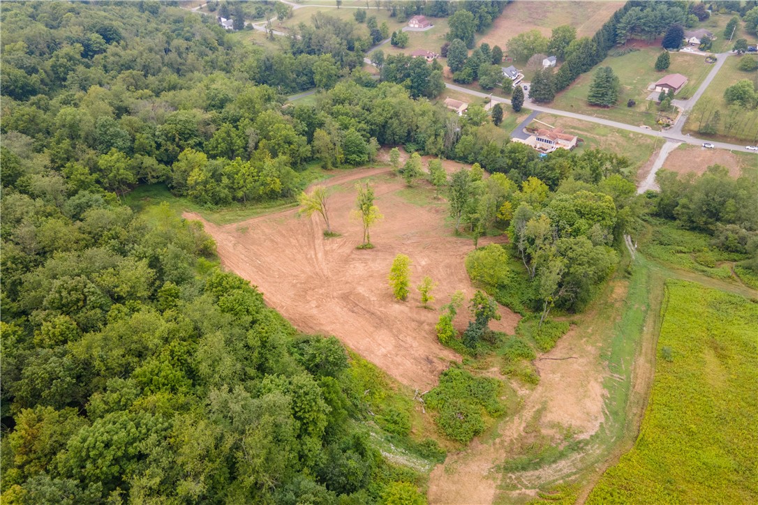 Cecil, Pennsylvania 15057, United States, ,Residential,Active,164385