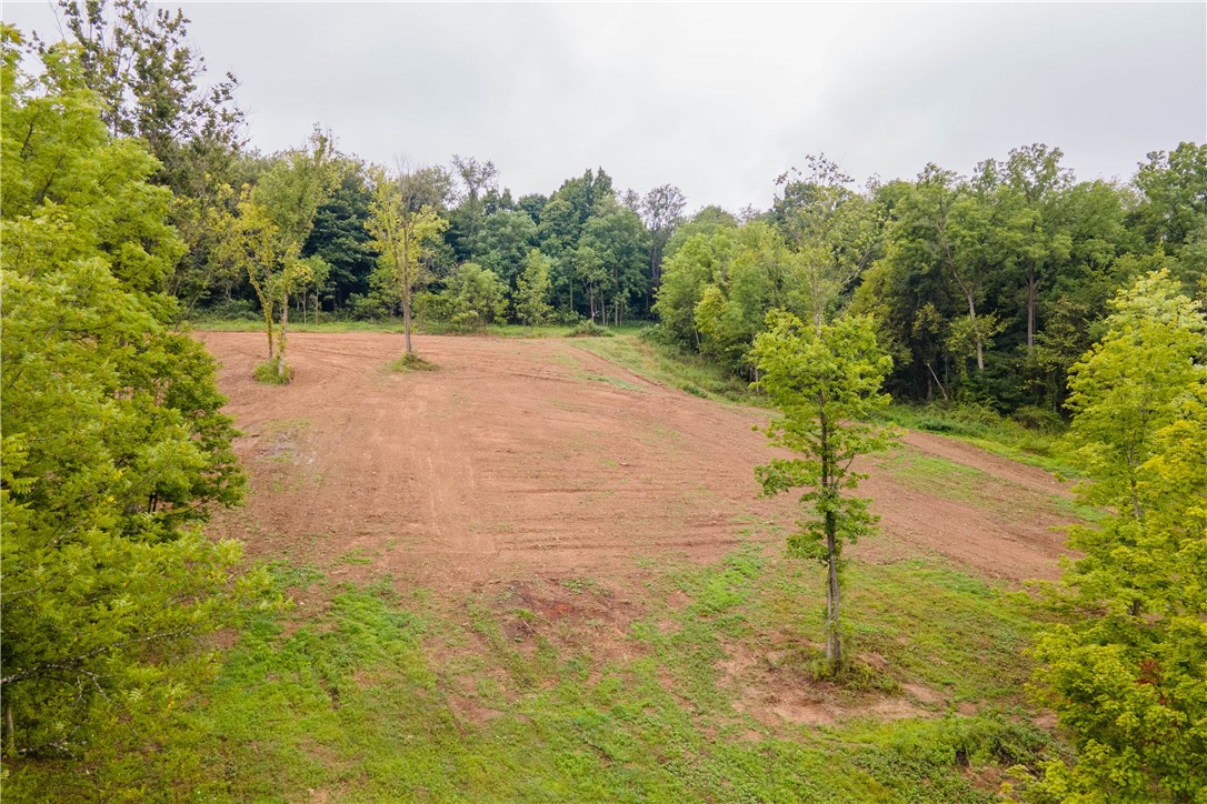 Cecil, Pennsylvania 15057, United States, ,Residential,Active,164385