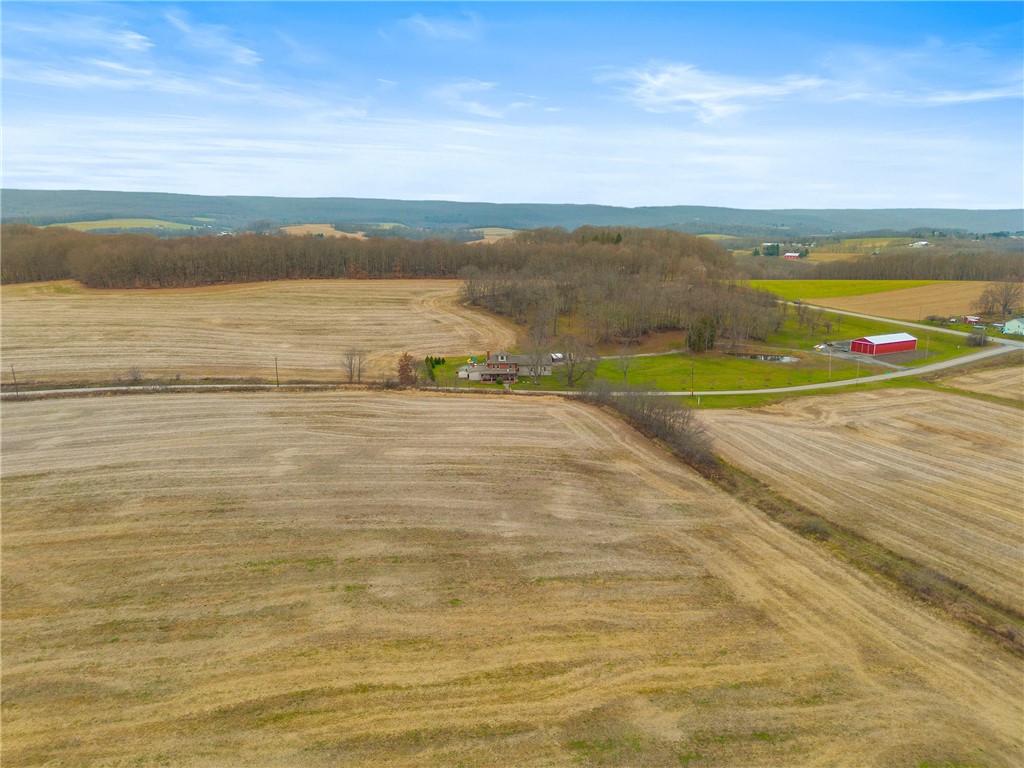 Jenner Twp, Pennsylvania 15541, United States, 4 Bedrooms Bedrooms, ,4 BathroomsBathrooms,Residential,Pending,31891