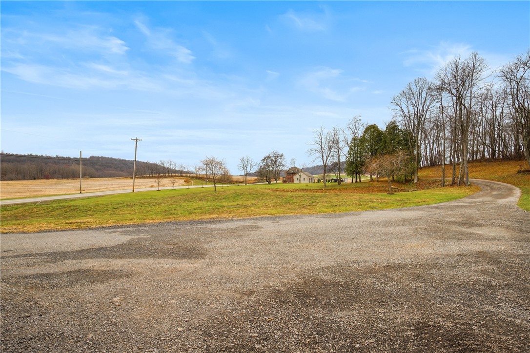 Jenner Twp, Pennsylvania 15541, United States, 4 Bedrooms Bedrooms, ,4 BathroomsBathrooms,Residential,Pending,31891