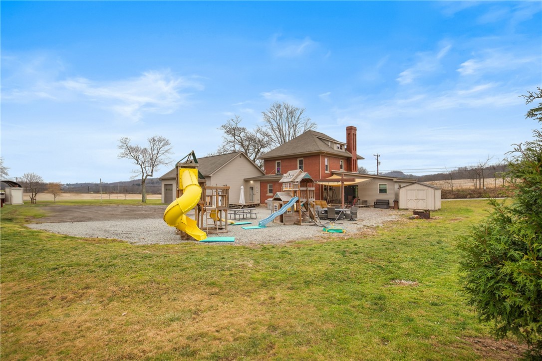 Jenner Twp, Pennsylvania 15541, United States, 4 Bedrooms Bedrooms, ,4 BathroomsBathrooms,Residential,Pending,31891