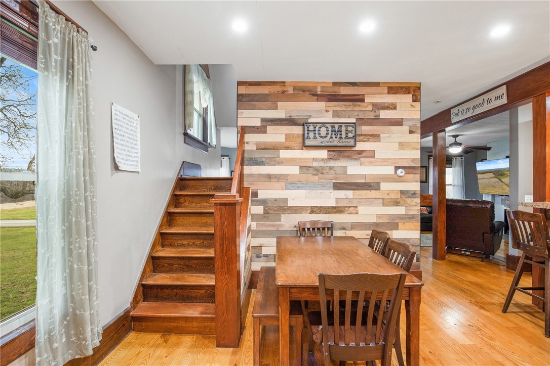 Jenner Twp, Pennsylvania 15541, United States, 4 Bedrooms Bedrooms, ,4 BathroomsBathrooms,Residential,Pending,31891