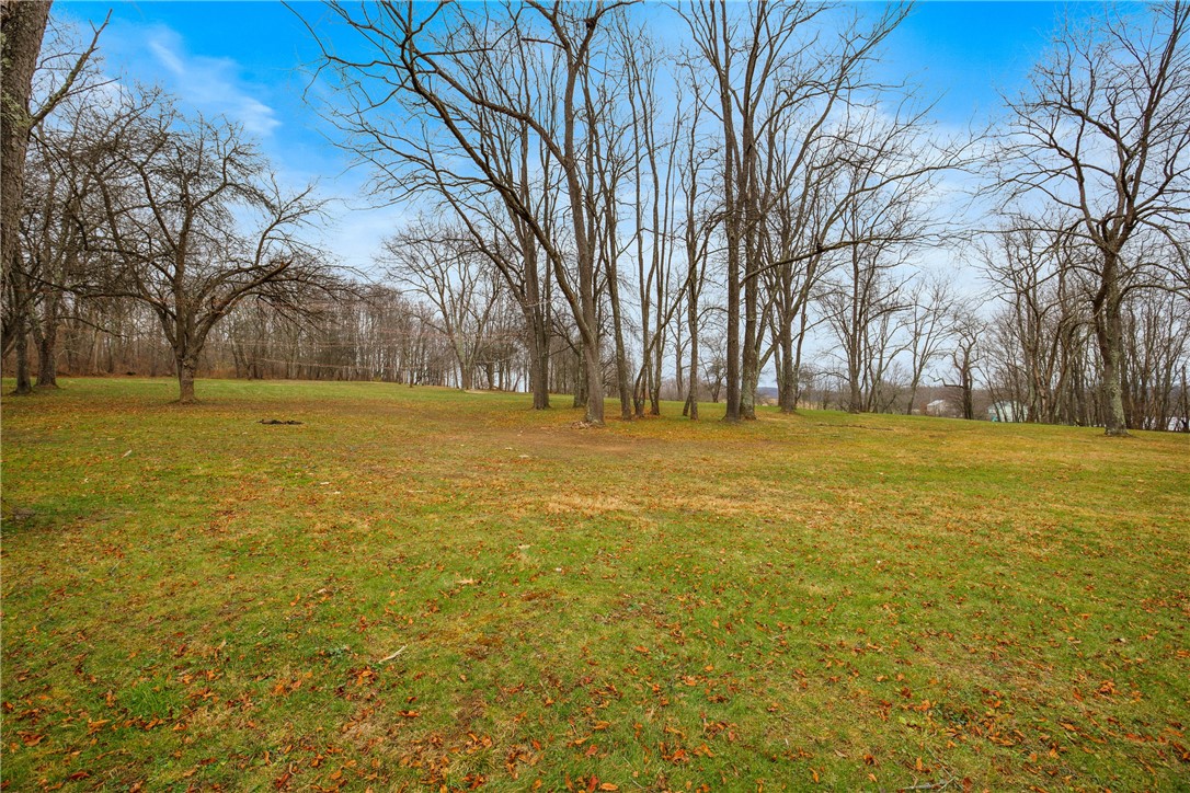 Jenner Twp, Pennsylvania 15541, United States, 4 Bedrooms Bedrooms, ,4 BathroomsBathrooms,Residential,Pending,31891