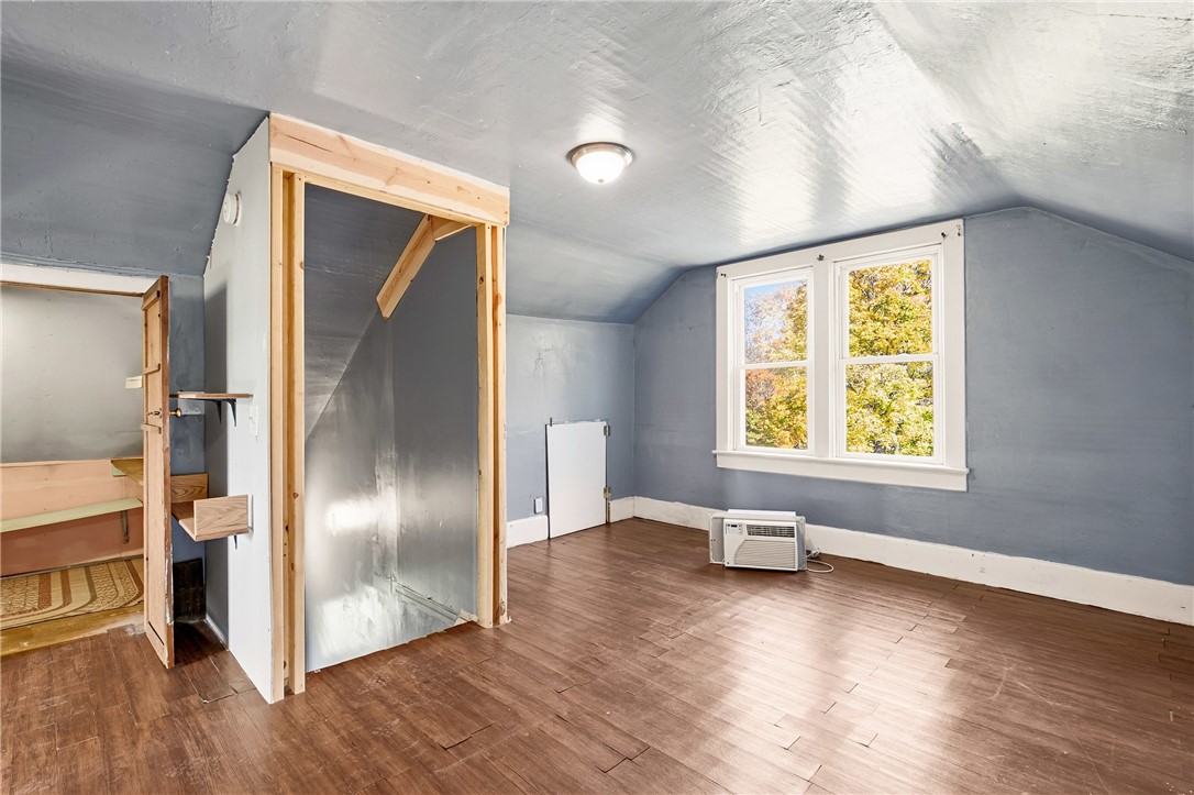 Jenner Twp, Pennsylvania 15563, United States, 2 Bedrooms Bedrooms, ,2 BathroomsBathrooms,Residential,Active,237174