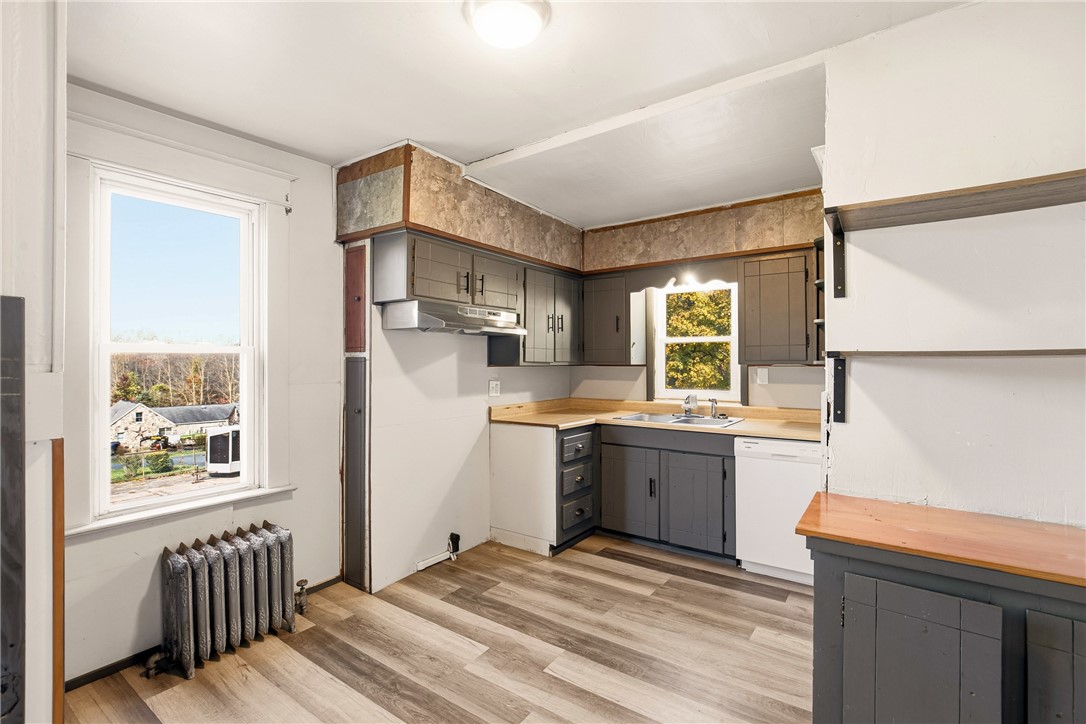 Jenner Twp, Pennsylvania 15563, United States, 2 Bedrooms Bedrooms, ,2 BathroomsBathrooms,Residential,Active,237174