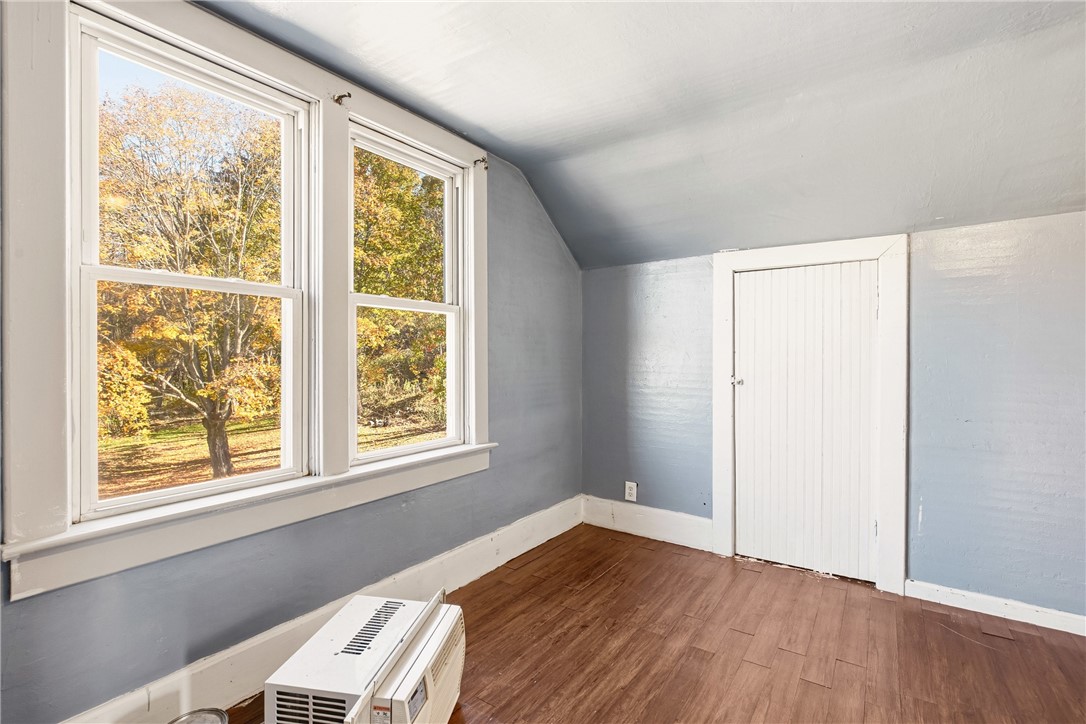 Jenner Twp, Pennsylvania 15563, United States, 2 Bedrooms Bedrooms, ,2 BathroomsBathrooms,Residential,Active,237174