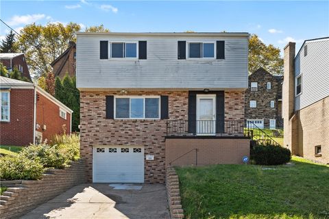 Photo of 135 Koegler Ave, Pittsburgh, PA 15227 (MLS # 1743431)