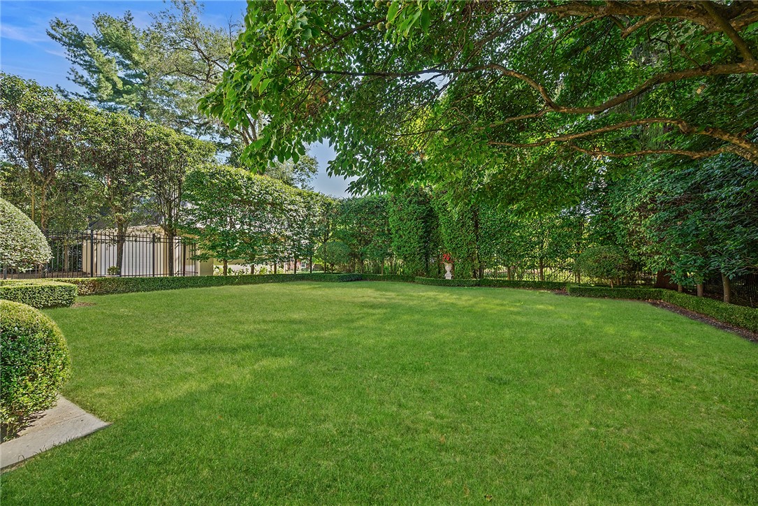 201 Creek Drive
