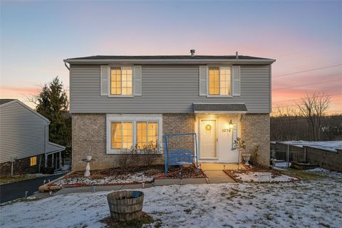 Photo of 1279 Armstrong Dr, South Park, PA 15129 (MLS # 1738308)