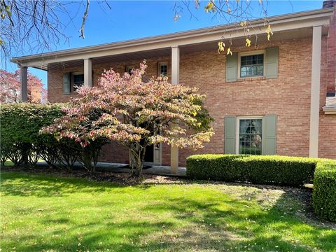 Photo of 68 St Andrews Dr, Beaver Falls, PA 15010 (MLS # 1726127)