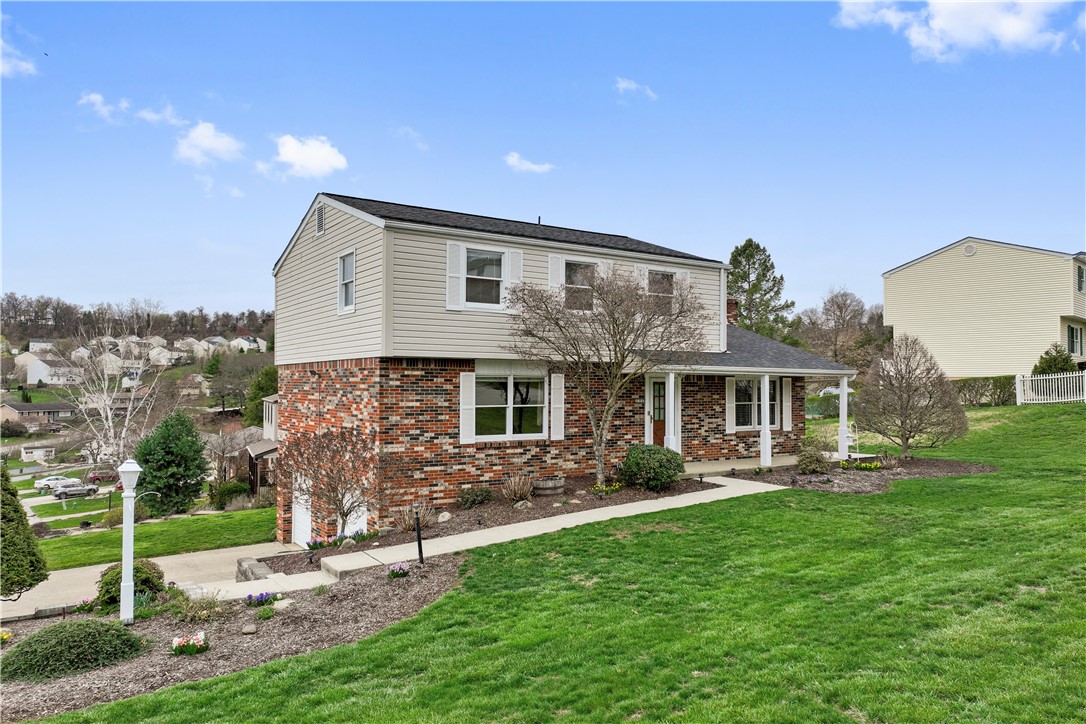 South Strabane, Pennsylvania 15301, United States, 3 Bedrooms Bedrooms, ,3 BathroomsBathrooms,Residential,Contingent,101617