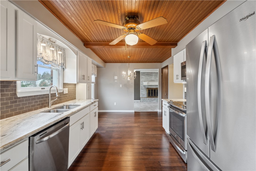 South Strabane, Pennsylvania 15301, United States, 3 Bedrooms Bedrooms, ,3 BathroomsBathrooms,Residential,Contingent,101617