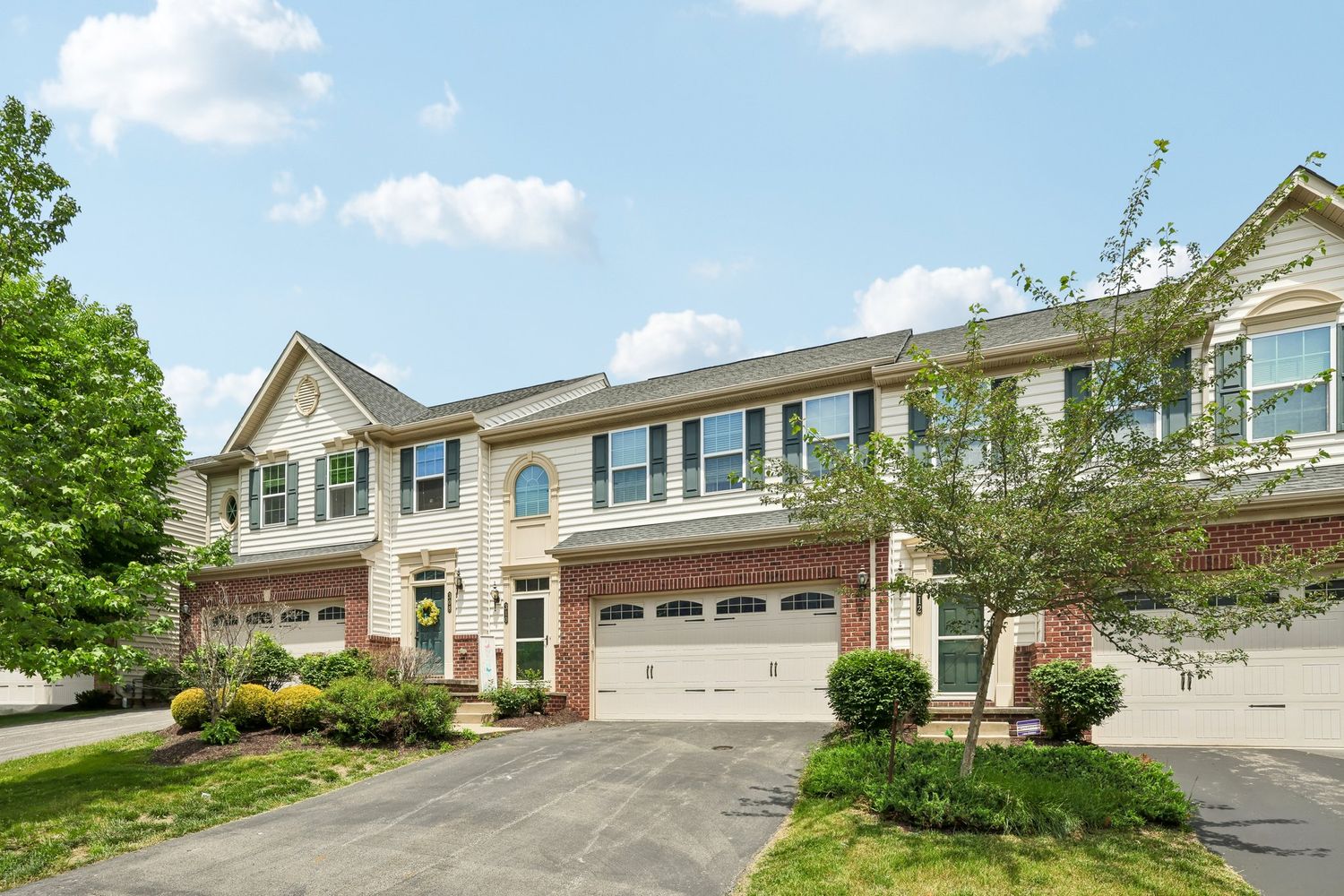310 Rosecliff Drive