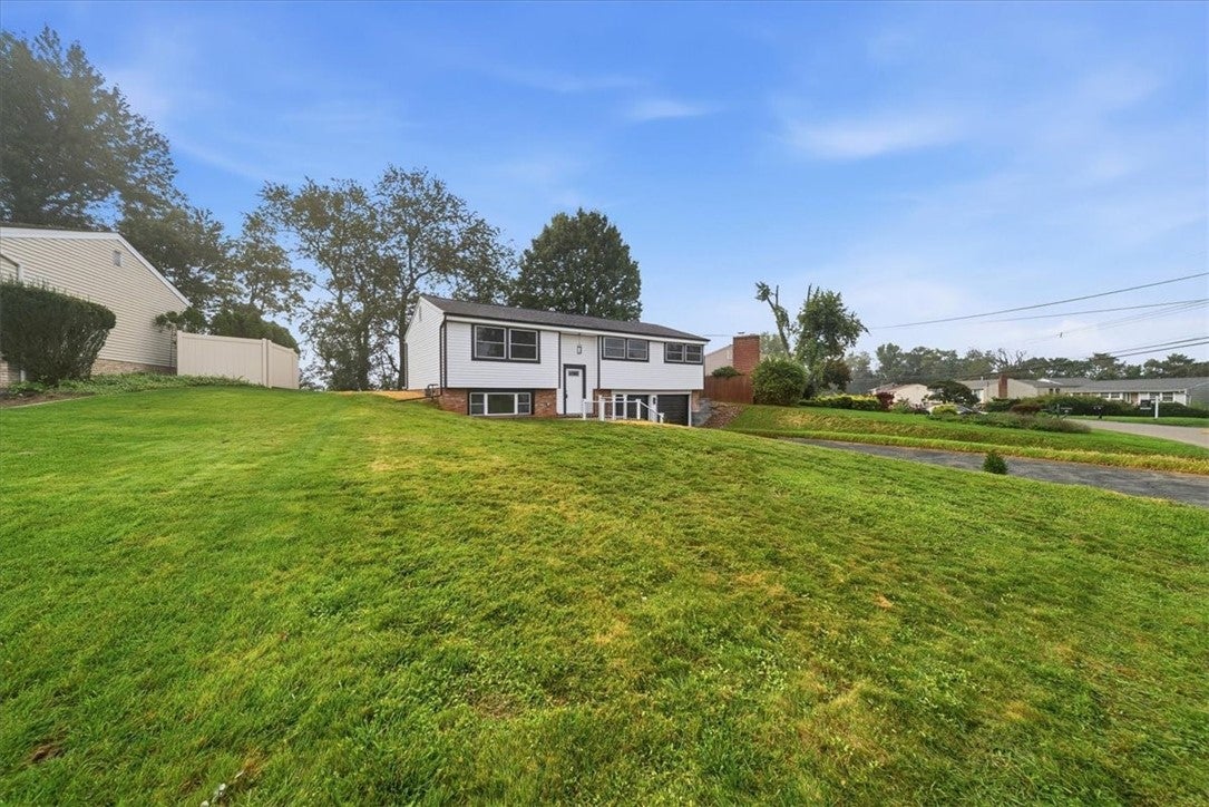 145 Rivercrest