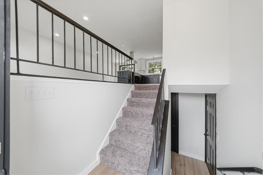 145 Rivercrest