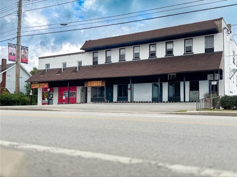 Photo for 1601 Lincoln Way