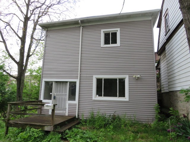 301 Paur St