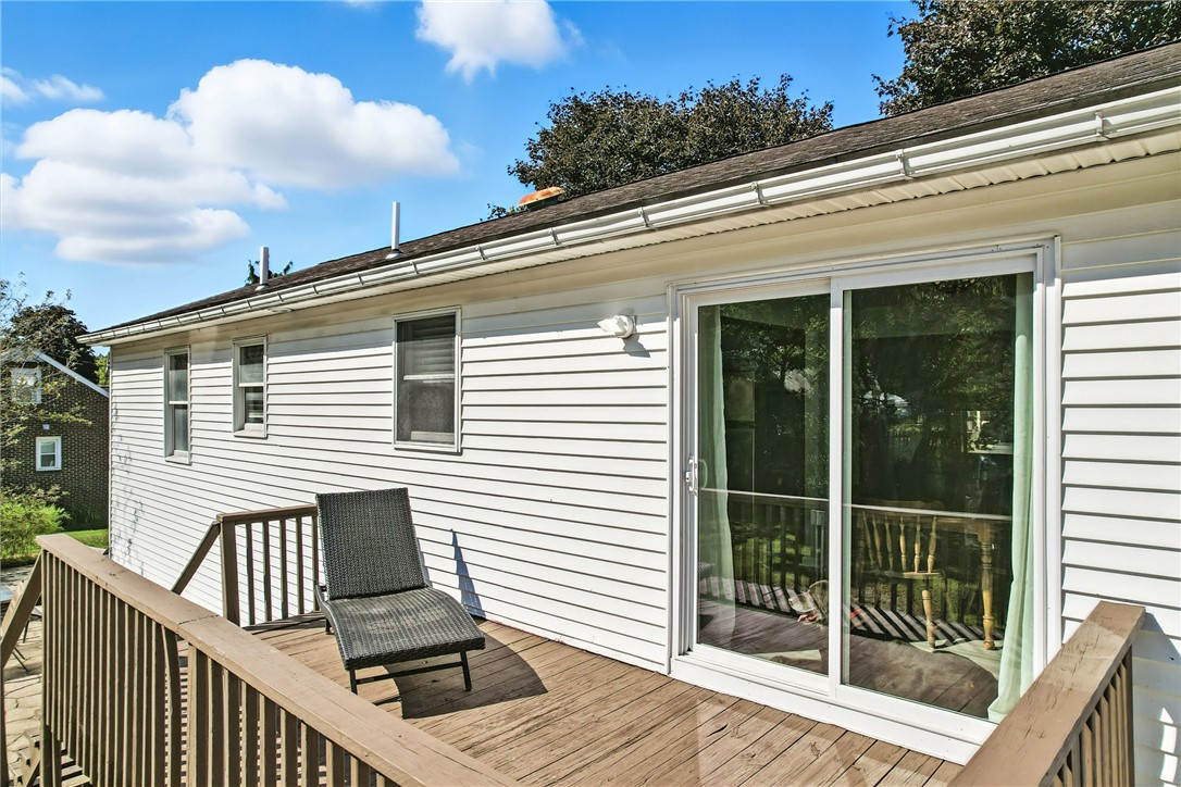 Sharon, Pennsylvania 16146, United States, 4 Bedrooms Bedrooms, ,2 BathroomsBathrooms,Residential,Contingent,204095