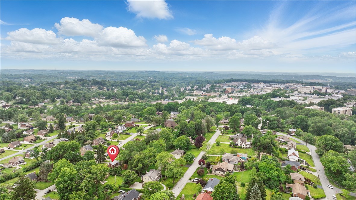 Bethel Park, Pennsylvania 15102, United States, 2 Bedrooms Bedrooms, ,2 BathroomsBathrooms,Residential,Contingent,148647