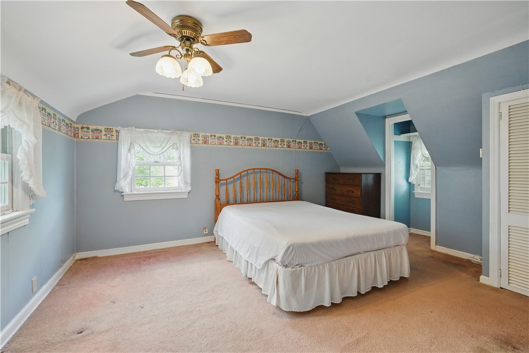 Bethel Park, Pennsylvania 15102, United States, 2 Bedrooms Bedrooms, ,2 BathroomsBathrooms,Residential,Contingent,148647