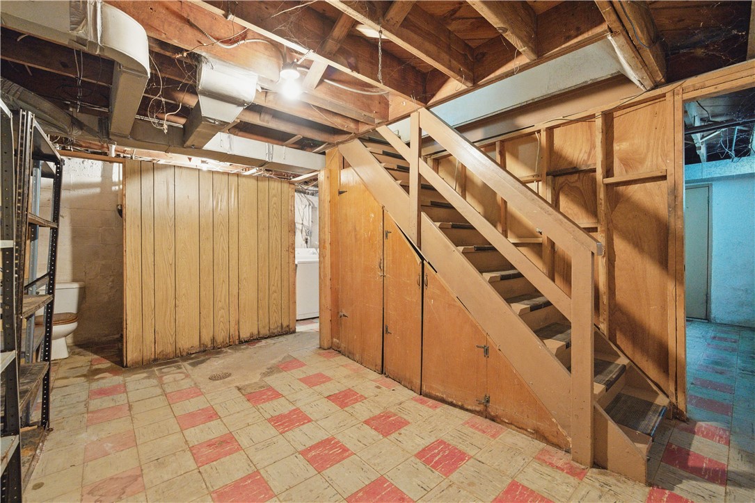 Bethel Park, Pennsylvania 15102, United States, 2 Bedrooms Bedrooms, ,2 BathroomsBathrooms,Residential,Contingent,148647