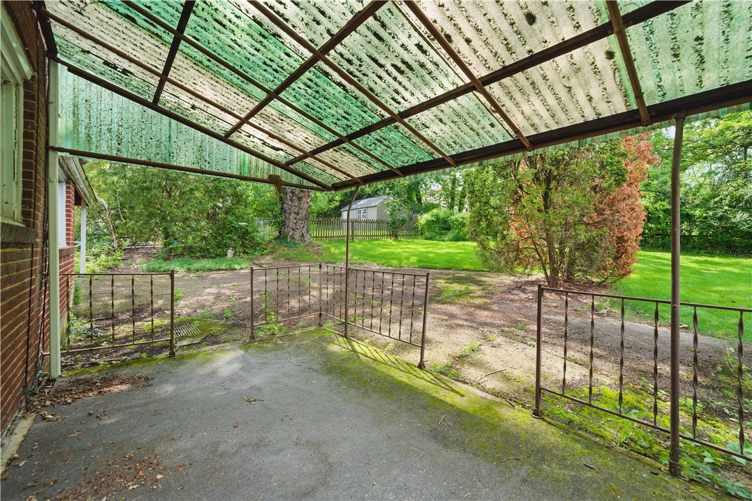 Bethel Park, Pennsylvania 15102, United States, 2 Bedrooms Bedrooms, ,2 BathroomsBathrooms,Residential,Contingent,148647