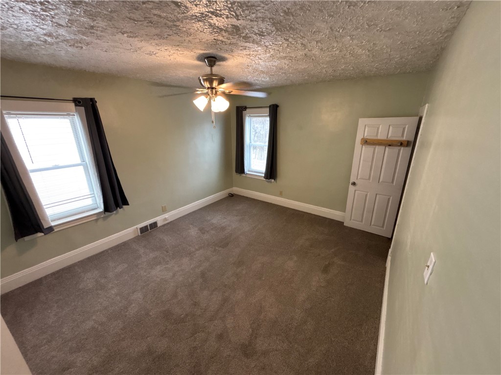509 Center St St, Rochester, Pennsylvania image 20