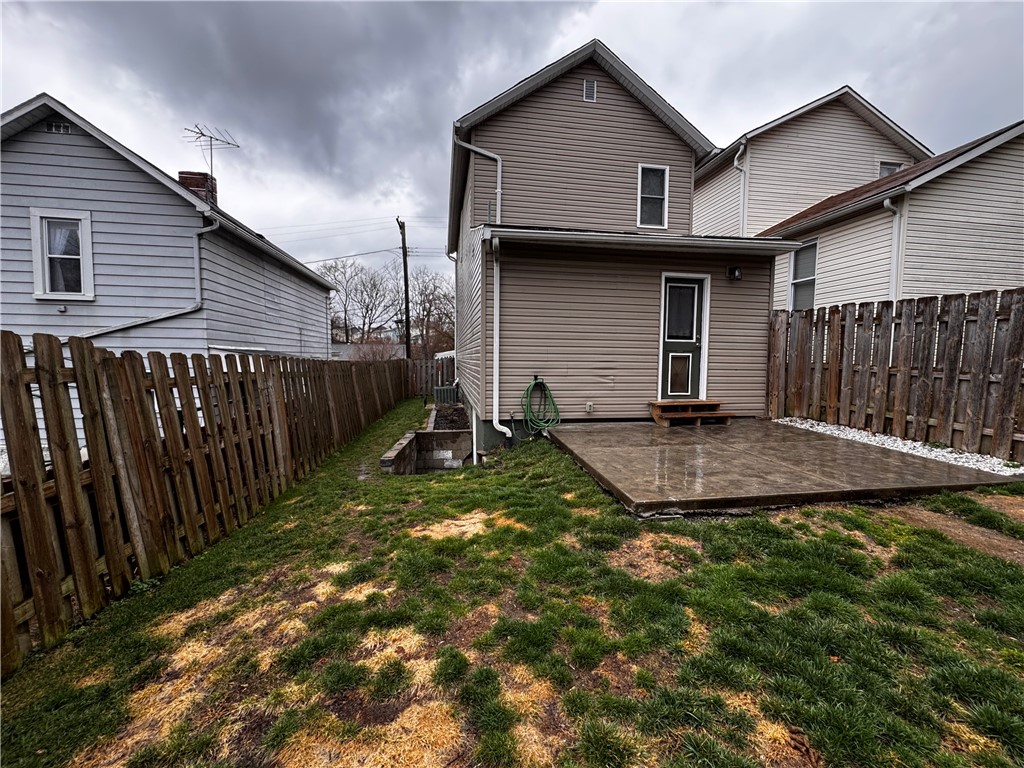 509 Center St St, Rochester, Pennsylvania image 25