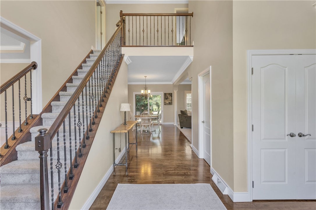 310 Riva Ridge Dr