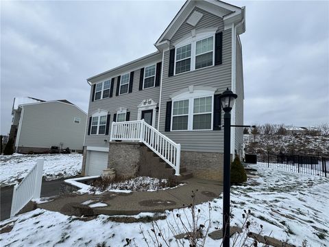 Photo of 1021 Livorno Dr, Oakdale, PA 15071 (MLS # 1733587)